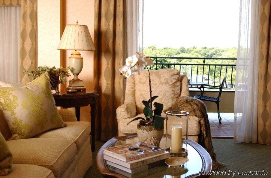 Delamar Greenwich Harbor Экстерьер фото