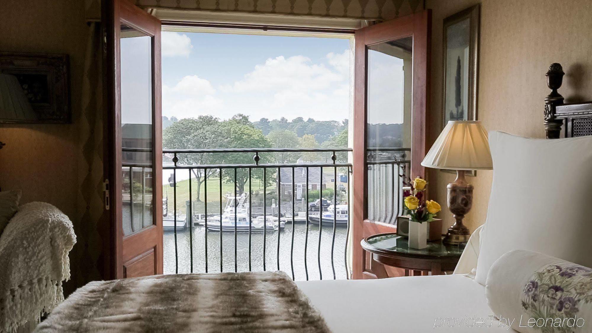 Delamar Greenwich Harbor Экстерьер фото